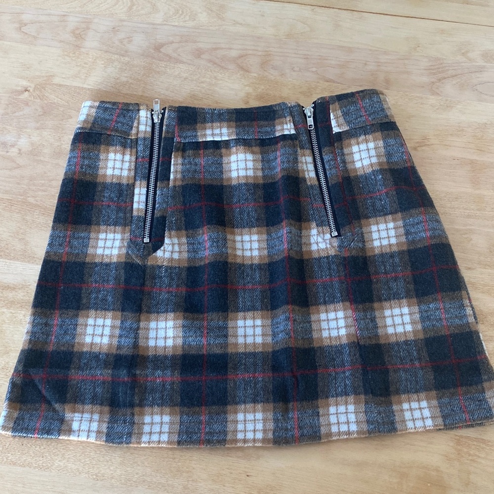 POL Plaid Checkered Mini Skirt with Zipper Accents